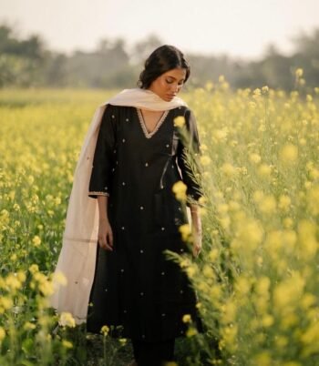 Hand embroidered black Kurta pyjama with dupatta