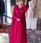 Hand embroidered pink Kurta with dupatta