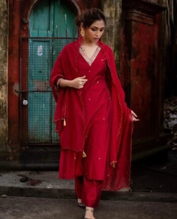 Hand embroidered red Kurta pyjama with dupatta